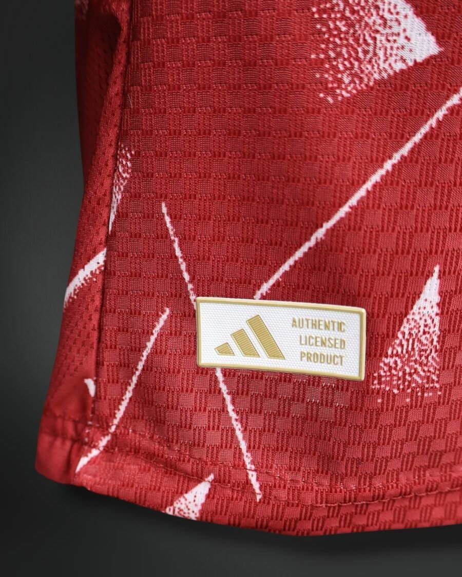 Liverpool Home Player Version 2026/27