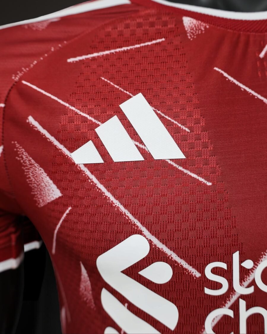 Liverpool Home Player Version 2026/27