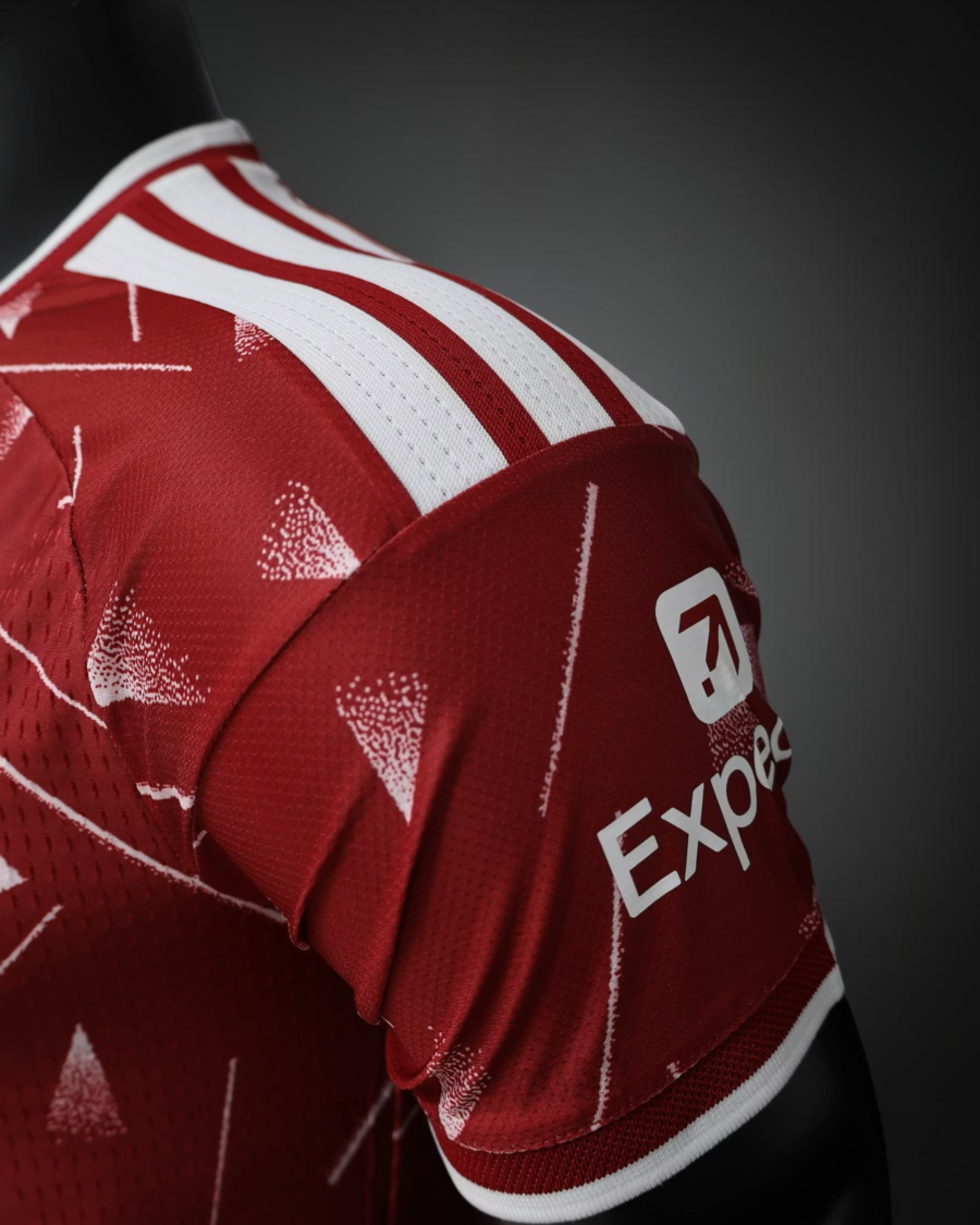 Liverpool Home Player Version 2026/27